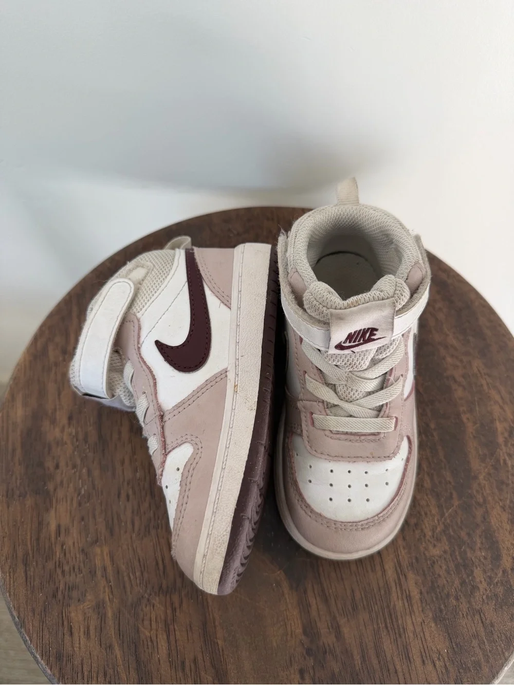 Nike Kids High-Top Sneakers in Light Pink and Maroon Swoosh
